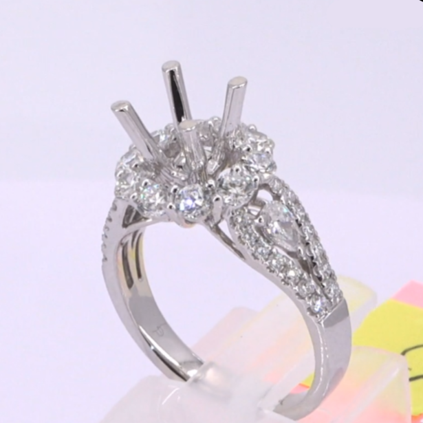 WHITE GOLD
