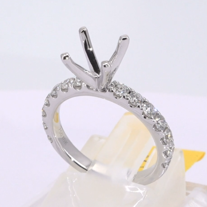 WHITE GOLD