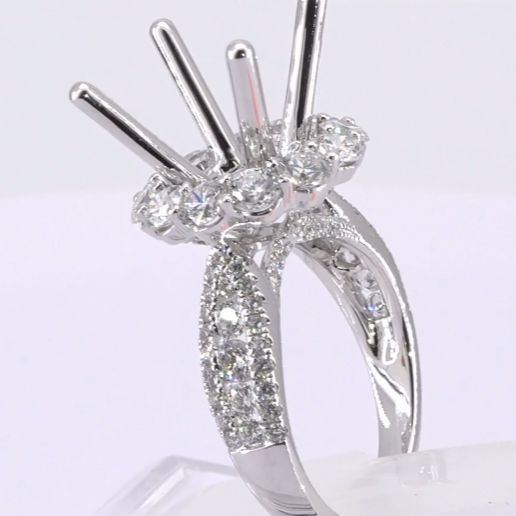 18K White Gold Diamond Ring